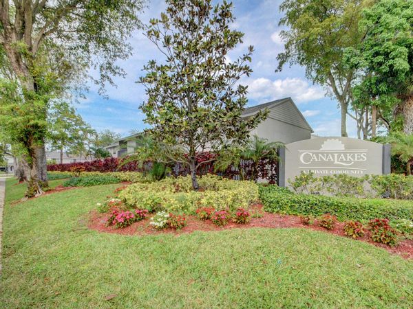1506 WHARF Lane, Unit 1506, Greenacres, FL 33463