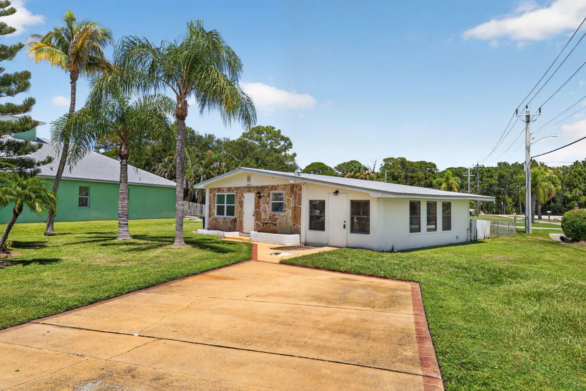 1817 NW Azalea Street, Stuart, FL 34994 Photo