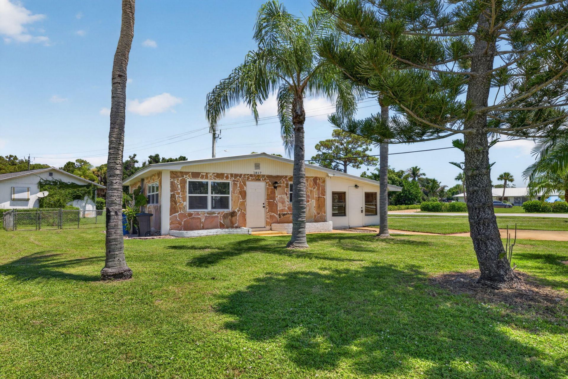 1817 NW Azalea Street, Stuart, FL 34994 Photo