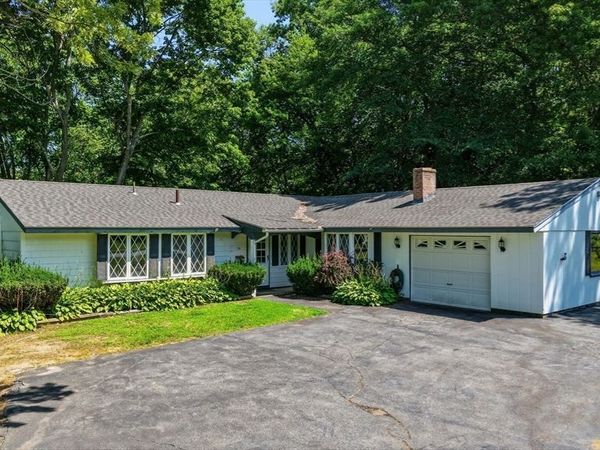 34 Cornell Rd, Danvers, MA 01923