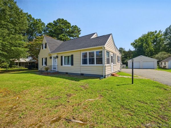 10661 Buckley Hall Road , Mathews, VA 23109