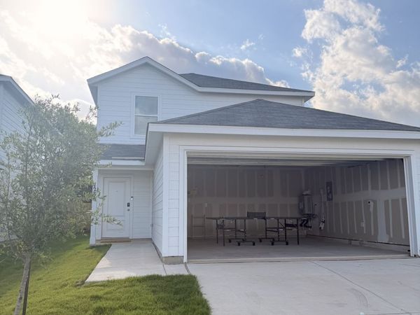 7238 Brownleaf Dr, San Antonio, TX 78227