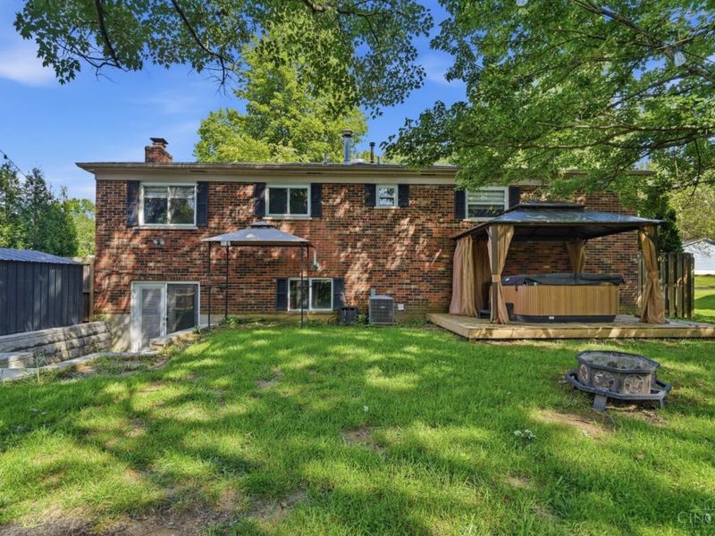 1987 Gainsborough Lane, Anderson Township, OH 45230 Photo 24
