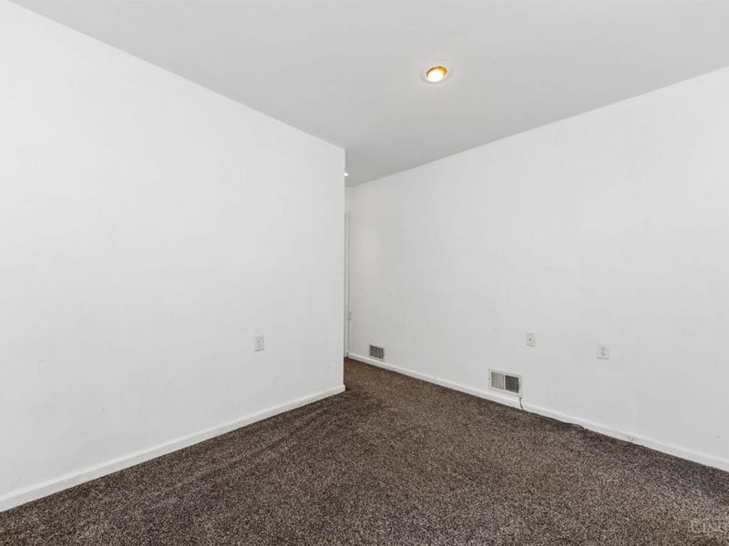 4077 Mclean Drive, Union Township, OH 45255 Photo 24