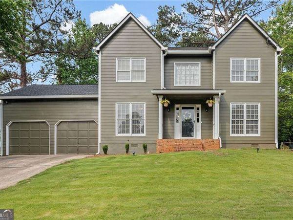 994 Coach House Drive, Tucker, GA 30084