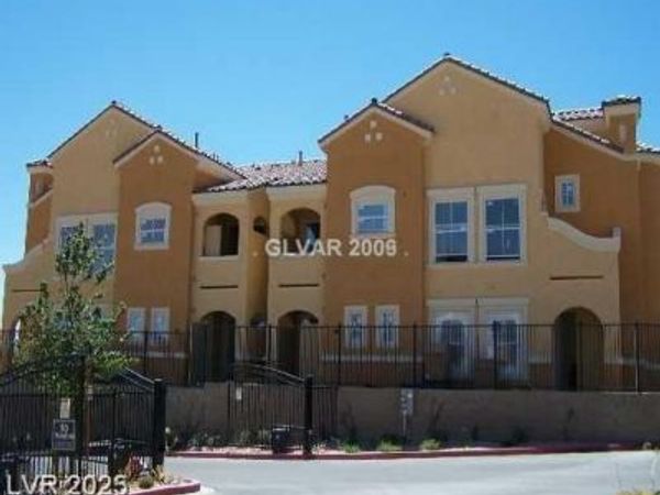 3975 N Hualapai Way, Unit 284, Las Vegas, NV 89129