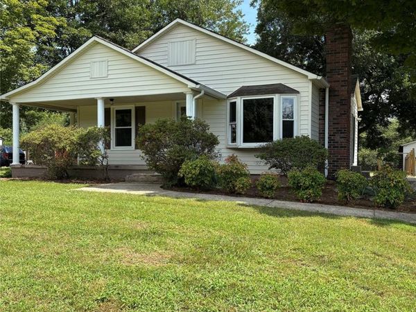 4170 Duff Drive, Hudson, NC 28638