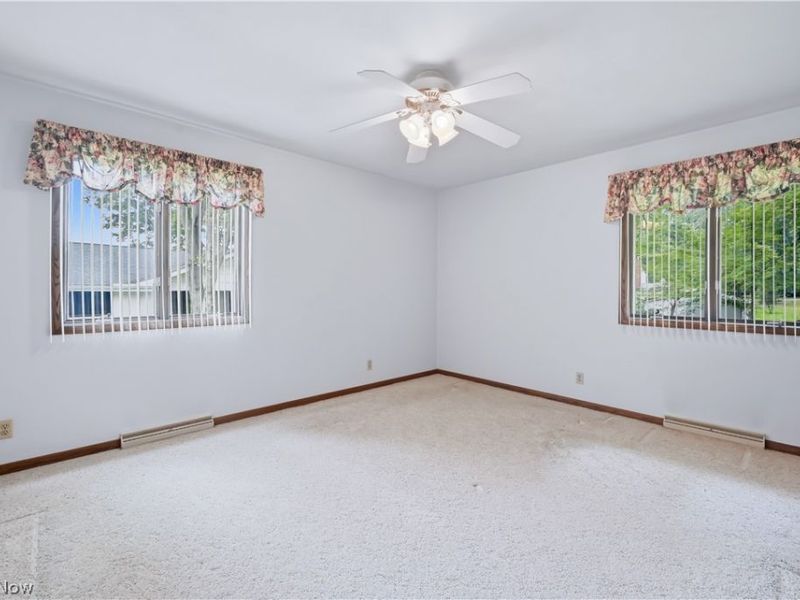 7166 Wildwood Drive, Brookfield, OH 44403 Photo 21