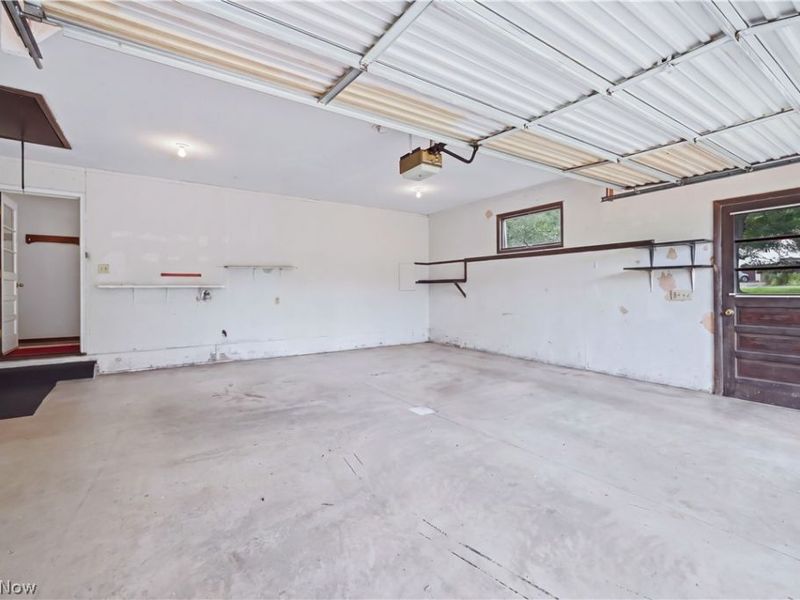 7166 Wildwood Drive, Brookfield, OH 44403 Photo 31