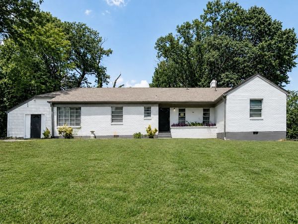 964 WINCHESTER RD, Memphis, TN 38116