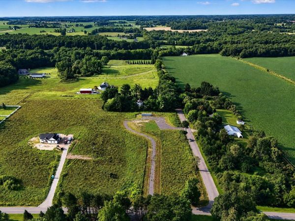 4906 Dietz Road, Williamston, MI 48895