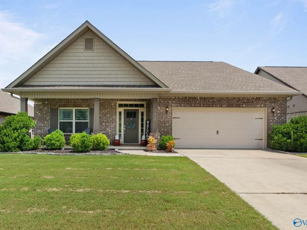 7613 Overton Street, Owens Cross Roads, AL 35763