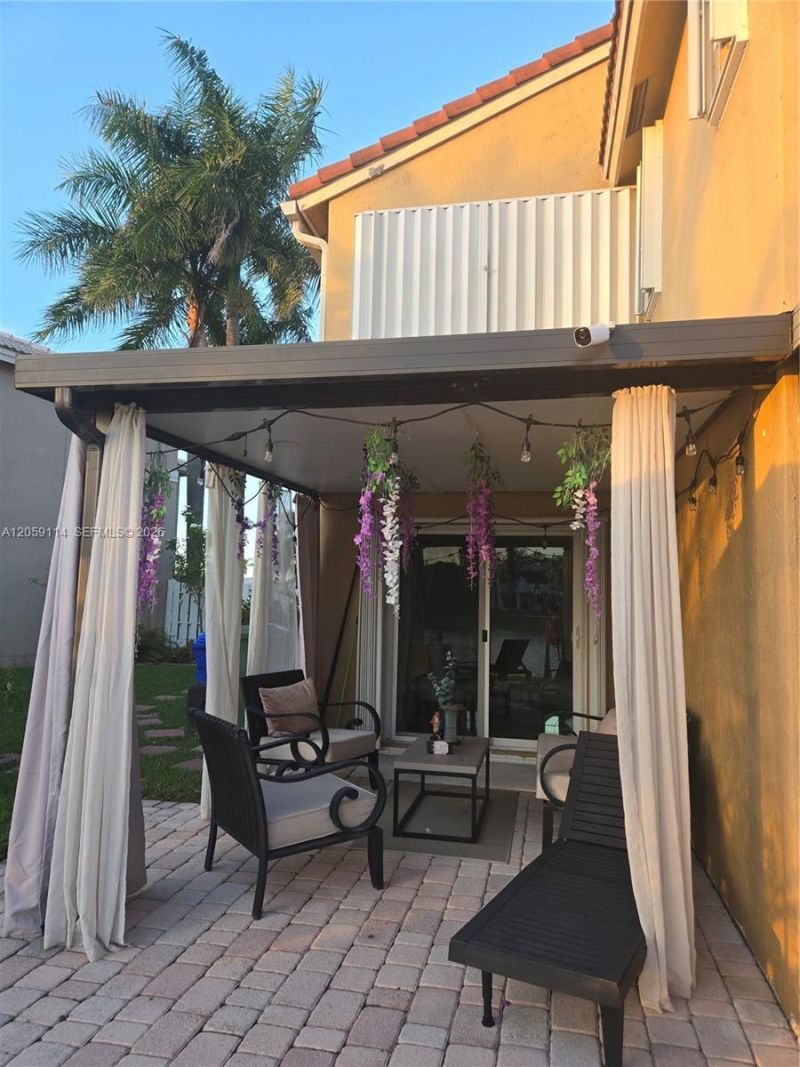 19130 NW 10th St, Pembroke Pines, FL 33029 Photo