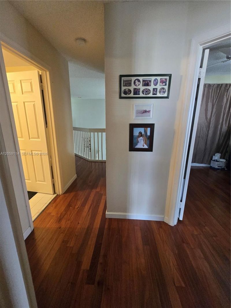 19130 NW 10th St, Pembroke Pines, FL 33029 Photo