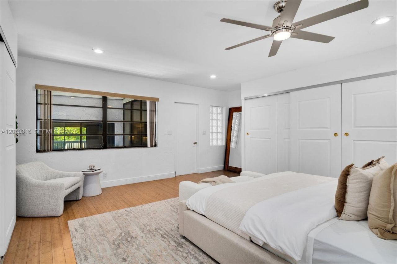 3145 Jackson Ave, Miami, FL 33133 Photo