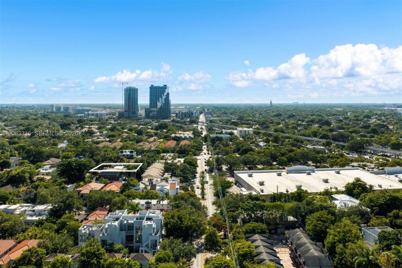 3145 Jackson Ave, Miami, FL 33133 Photo