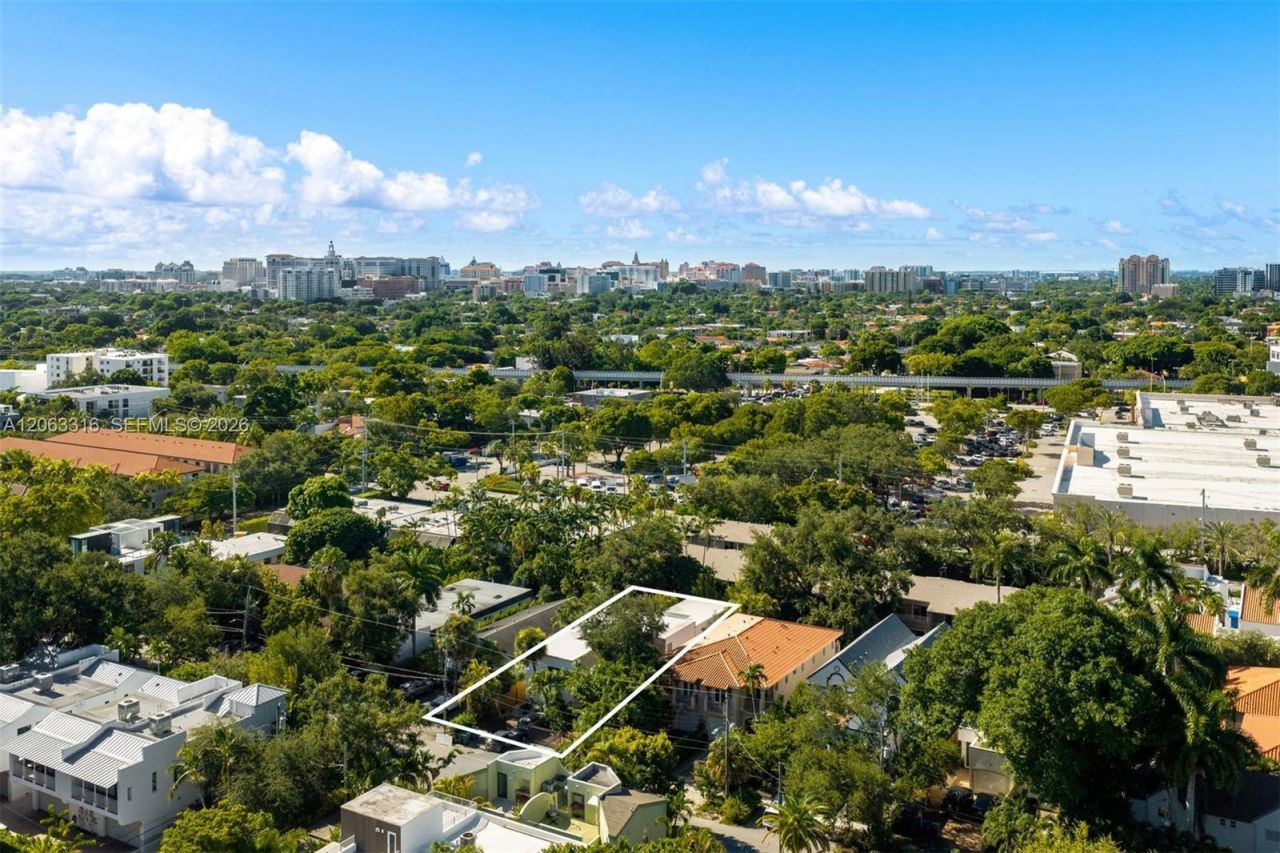 3145 Jackson Ave, Miami, FL 33133 Photo