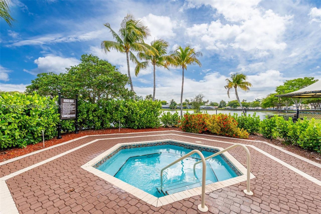 2520 SE 20th Pl , Unit 204-B, Homestead, FL 33035 Photo