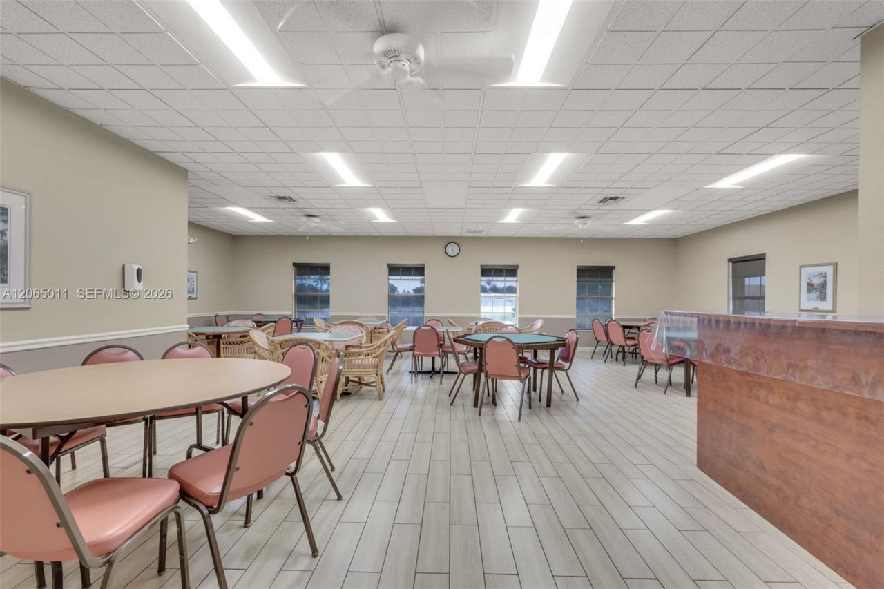 2520 SE 20th Pl , Unit 204-B, Homestead, FL 33035 Photo