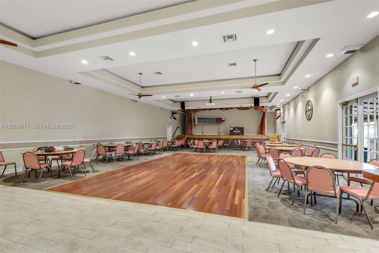 2520 SE 20th Pl , Unit 204-B, Homestead, FL 33035 Photo