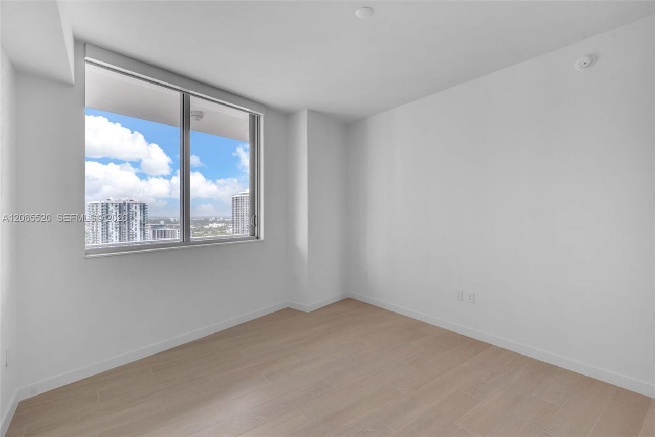 1400 Biscayne Blvd, Unit 2905, Miami, FL 33132 Photo