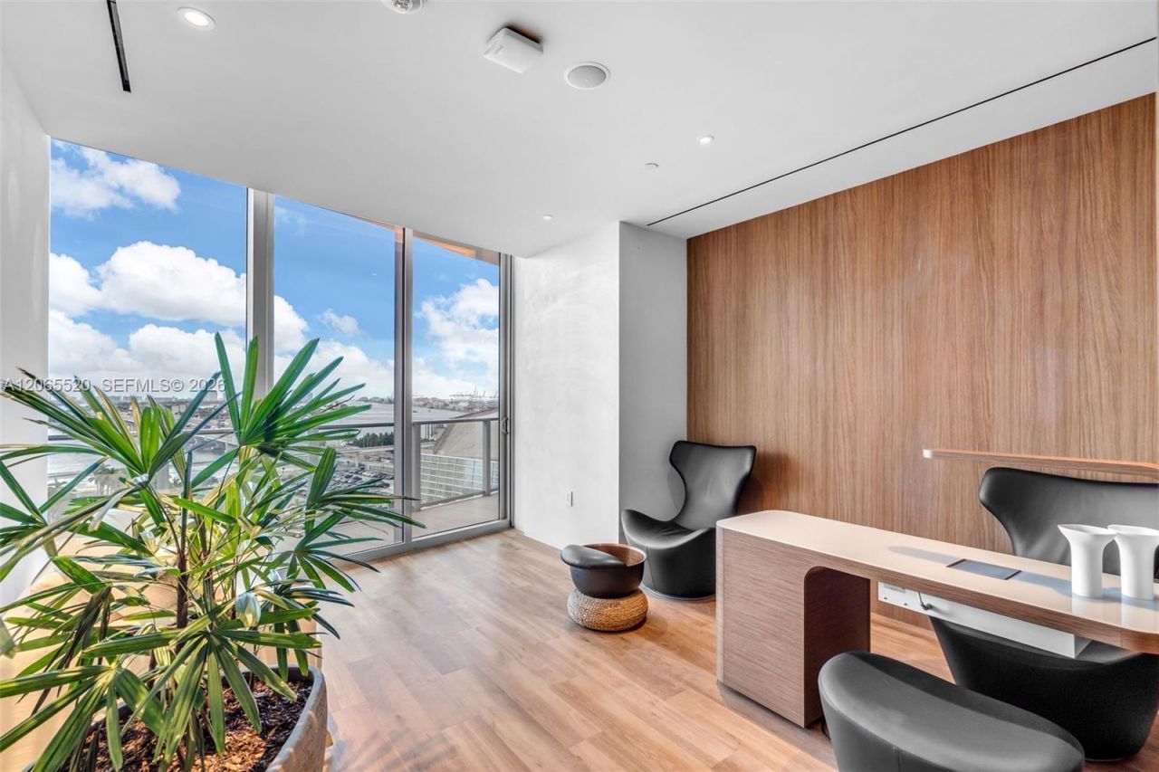 1400 Biscayne Blvd, Unit 2905, Miami, FL 33132 Photo