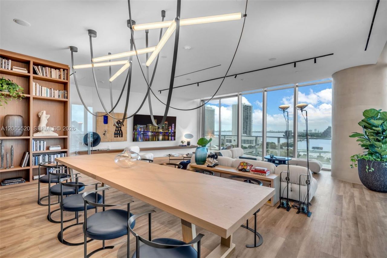 1400 Biscayne Blvd, Unit 2905, Miami, FL 33132 Photo