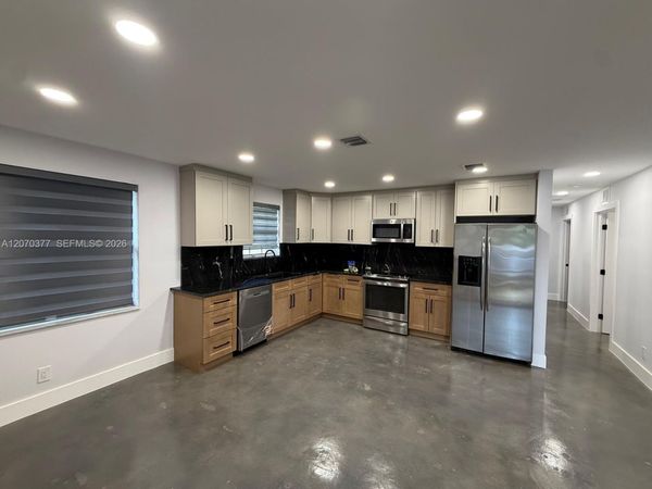 17 SW 6th Ave , Unit 17, Dania Beach, FL 33004