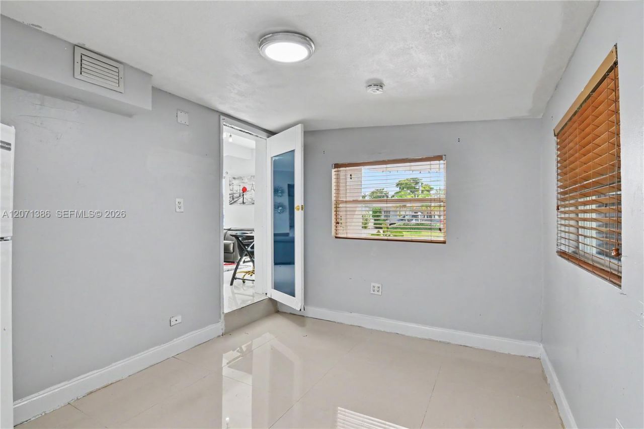 3538 SW 87th Ct, Miami, FL 33165 Photo