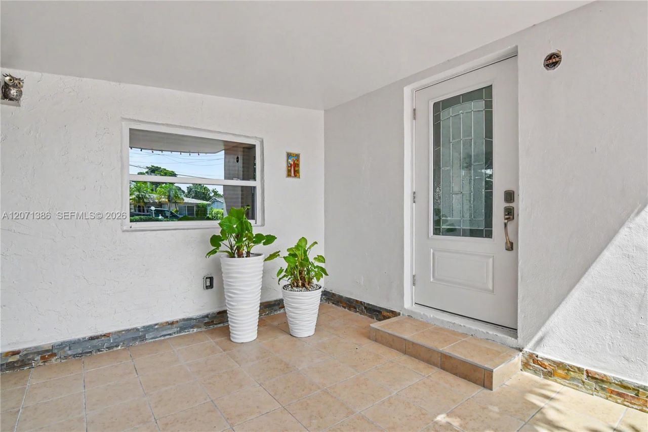 3538 SW 87th Ct, Miami, FL 33165 Photo