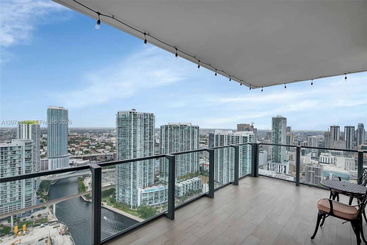 68 SE 6th St , Unit 3911, Miami, FL 33131 Photo