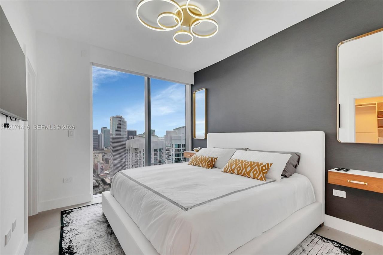 68 SE 6th St , Unit 3911, Miami, FL 33131 Photo
