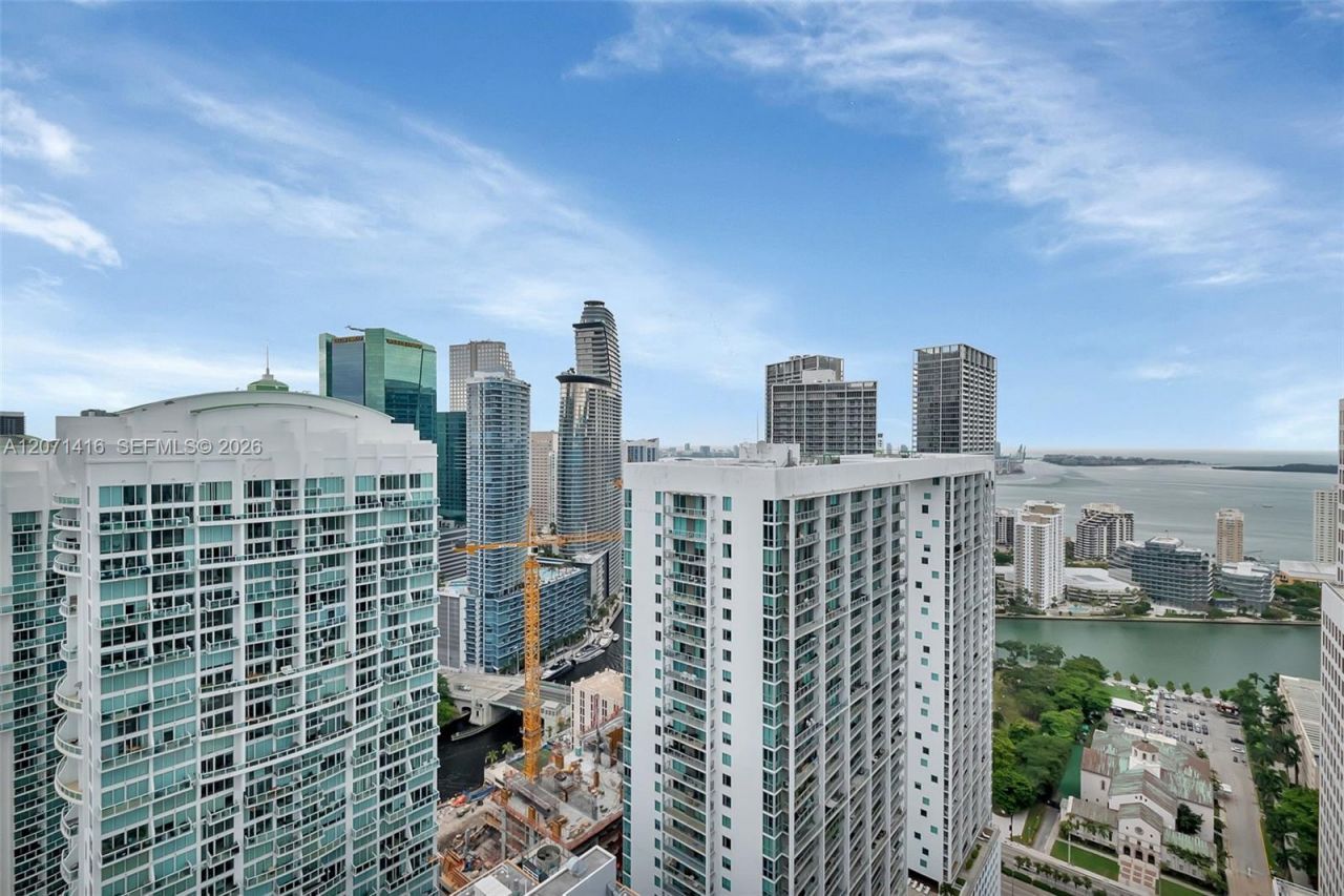 68 SE 6th St , Unit 3911, Miami, FL 33131 Photo