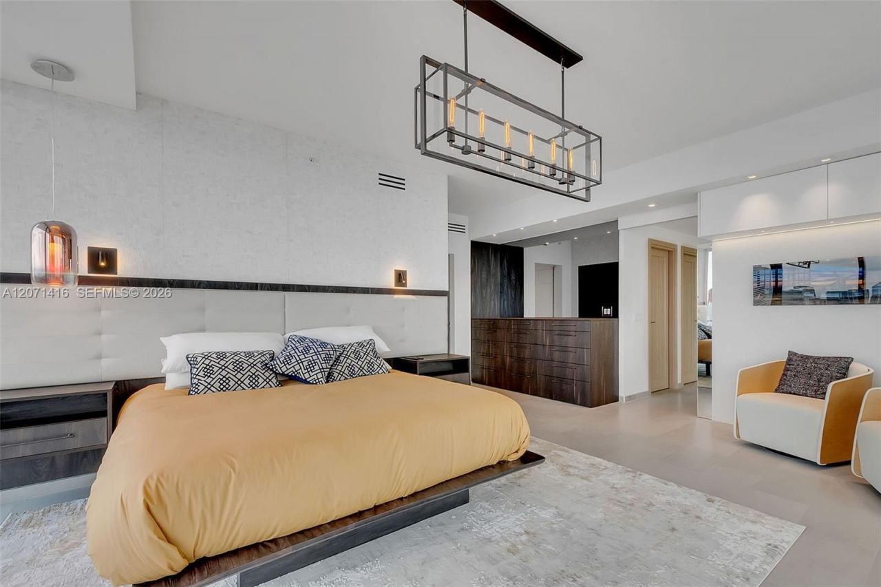 68 SE 6th St , Unit 3911, Miami, FL 33131 Photo