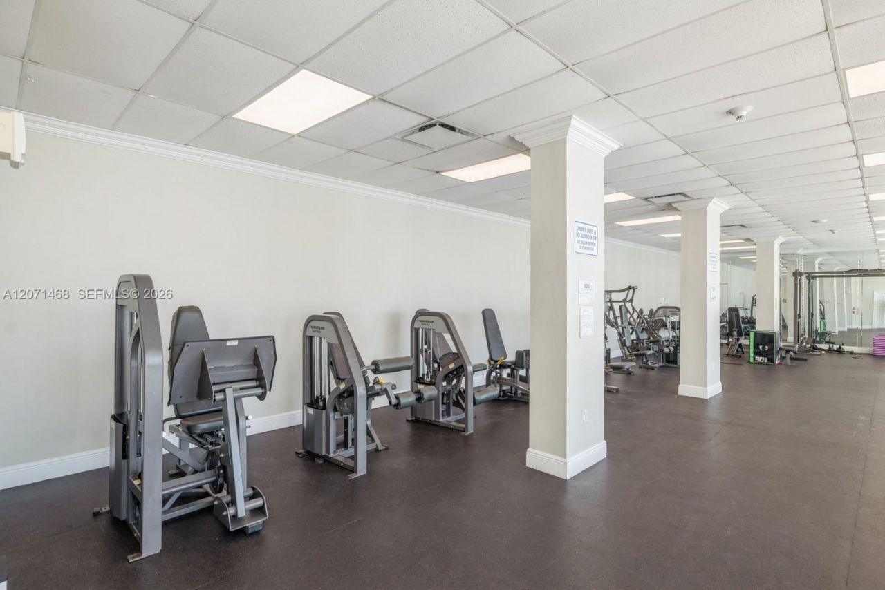 7135 Collins Ave , Unit 1125, Miami Beach, FL 33141 Photo