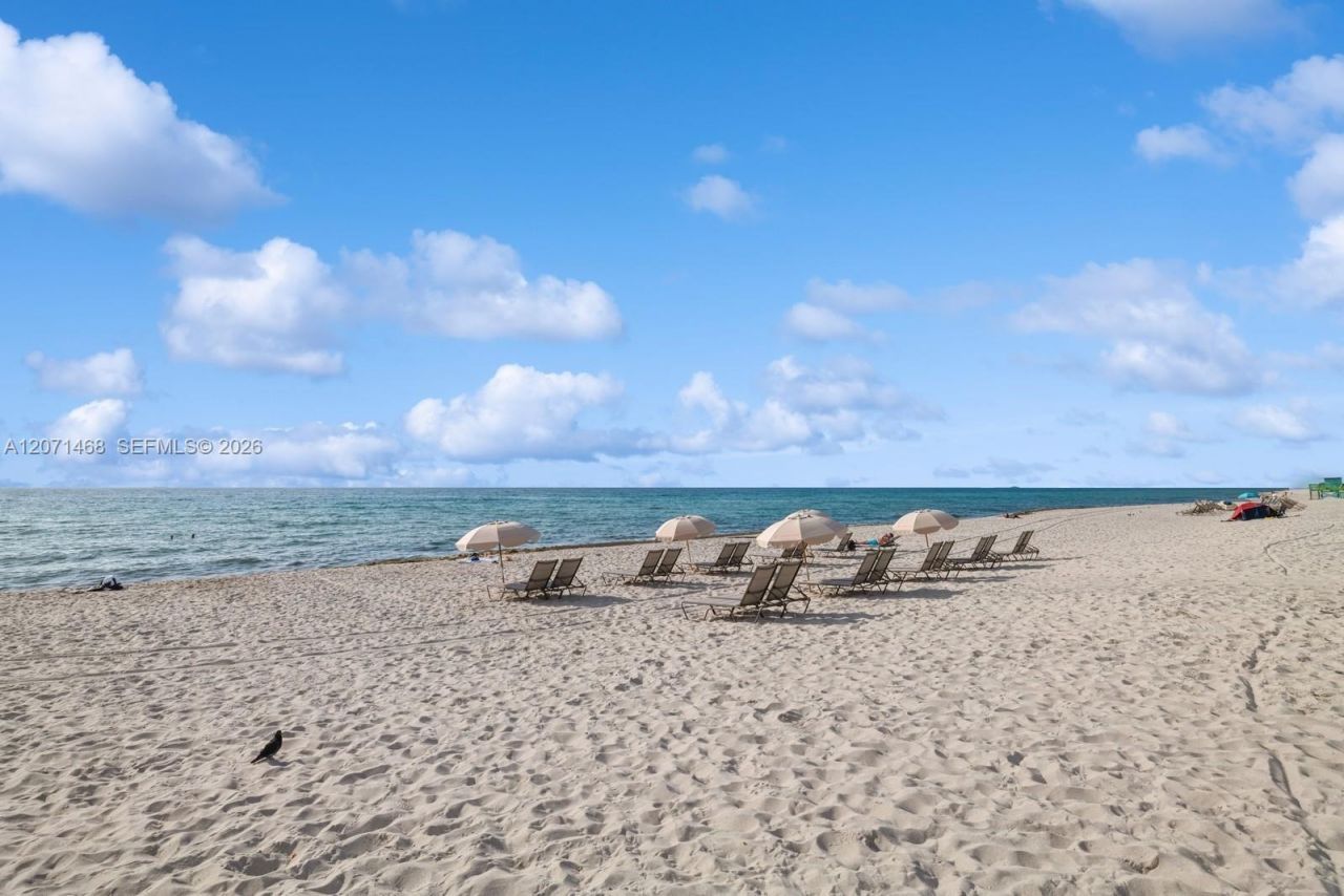 7135 Collins Ave , Unit 1125, Miami Beach, FL 33141 Photo