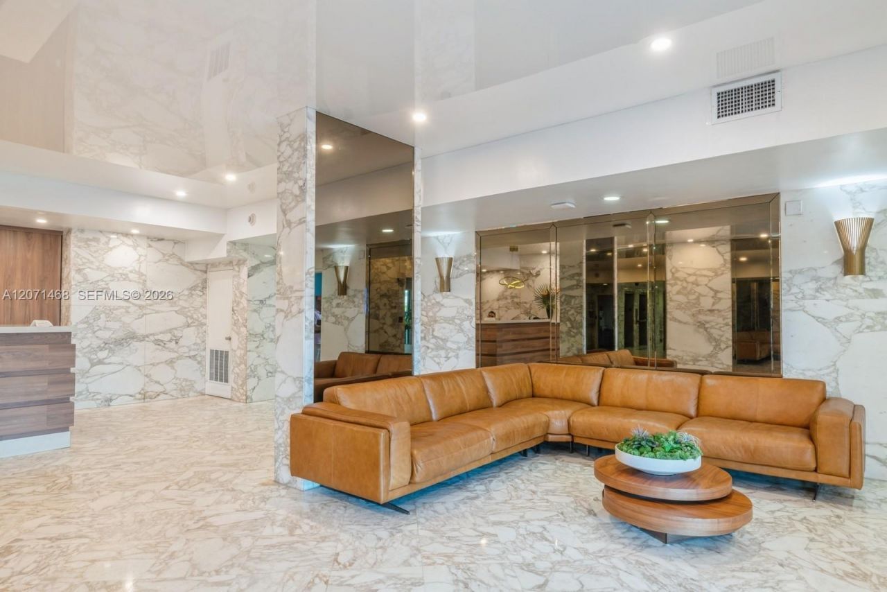 7135 Collins Ave , Unit 1125, Miami Beach, FL 33141 Photo