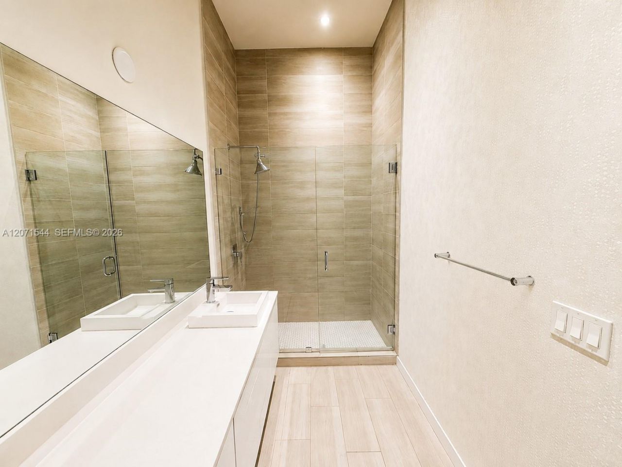1600 SW 1st Ave , Unit 303, Miami, FL 33129 Photo