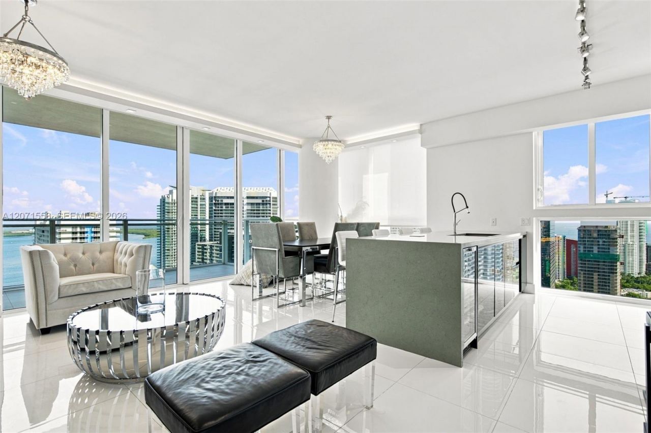 1080 Brickell Ave , Unit 3800, Miami, FL 33131 Photo