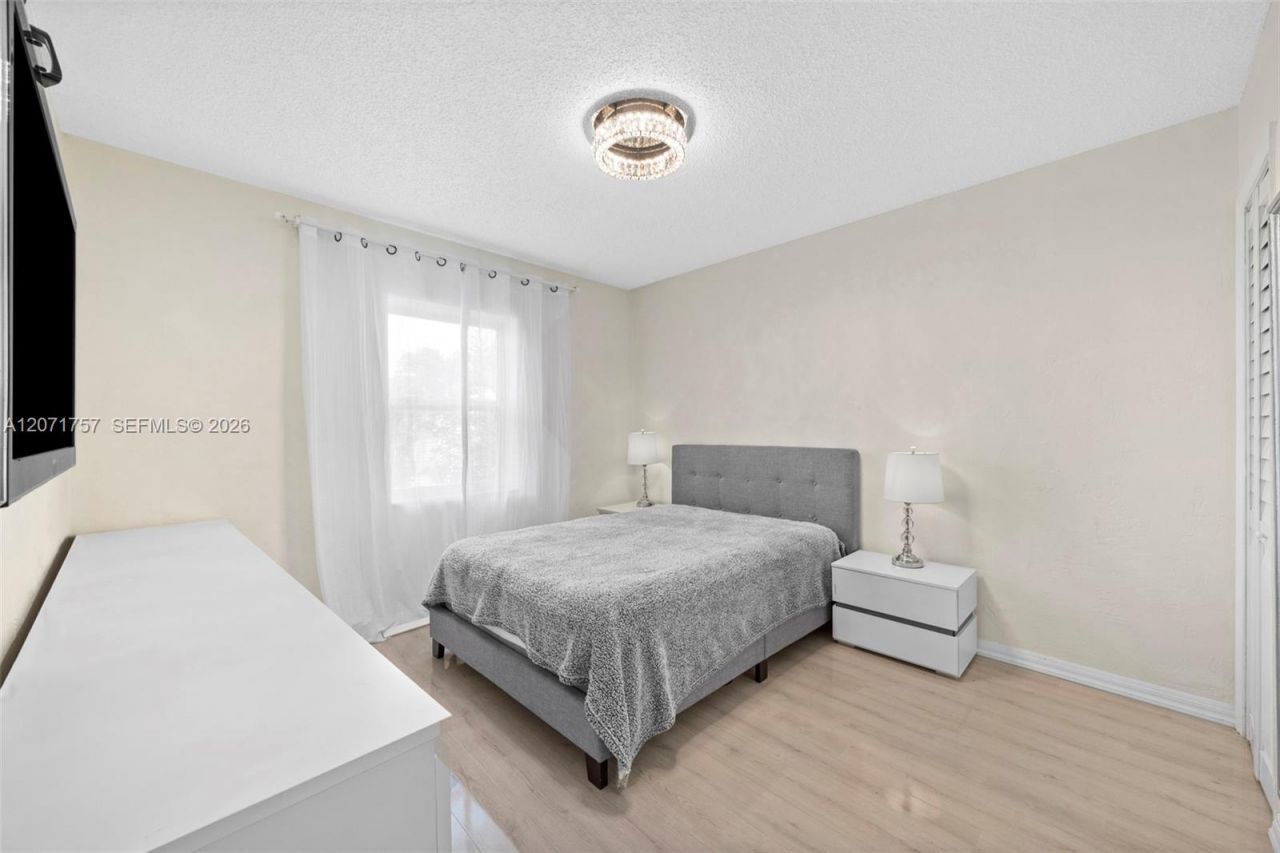 1935 Arthur St, Hollywood, FL 33020 Photo