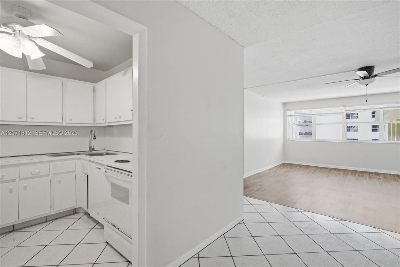 111 Golden Isles Dr , Unit G12, Hallandale Beach, FL 33009 Photo