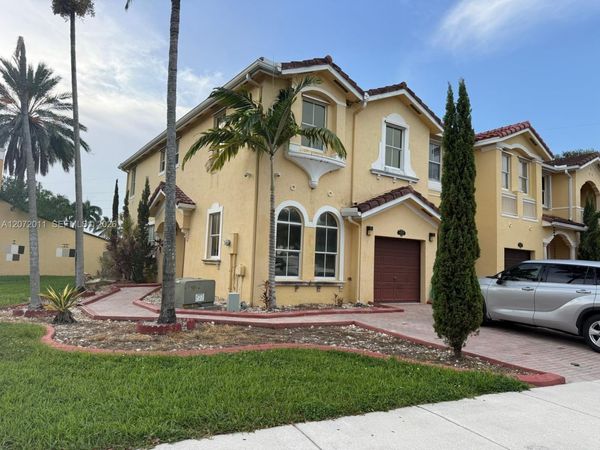 14949 SW 8th Ter , Unit 14949, Miami, FL 33194