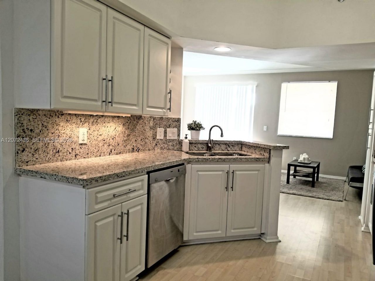 3215 NE 184 St , Unit 14302, Aventura, FL 33160 Photo