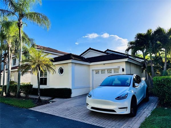1480 Sweetbay Way , Hollywood, FL 33019