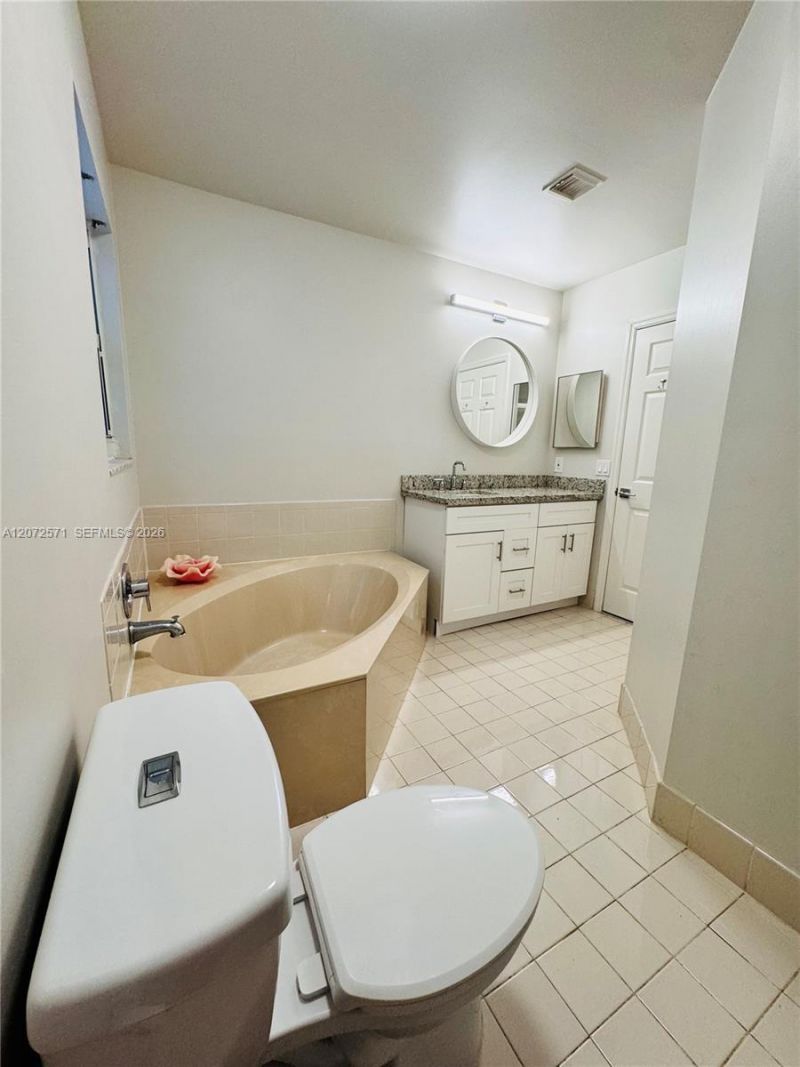 1480 Sweetbay Way , Hollywood, FL 33019 Photo