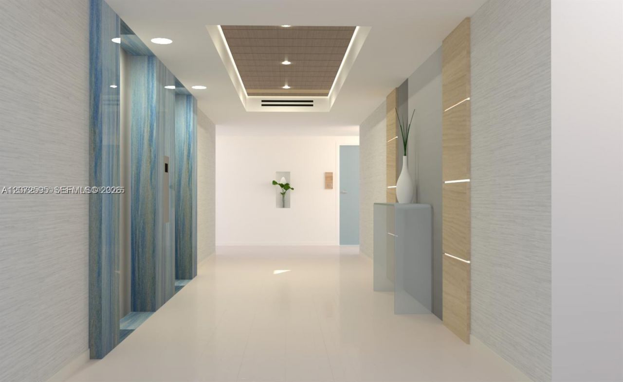 345 Ocean Dr , Unit 408, Miami Beach, FL 33139 Photo