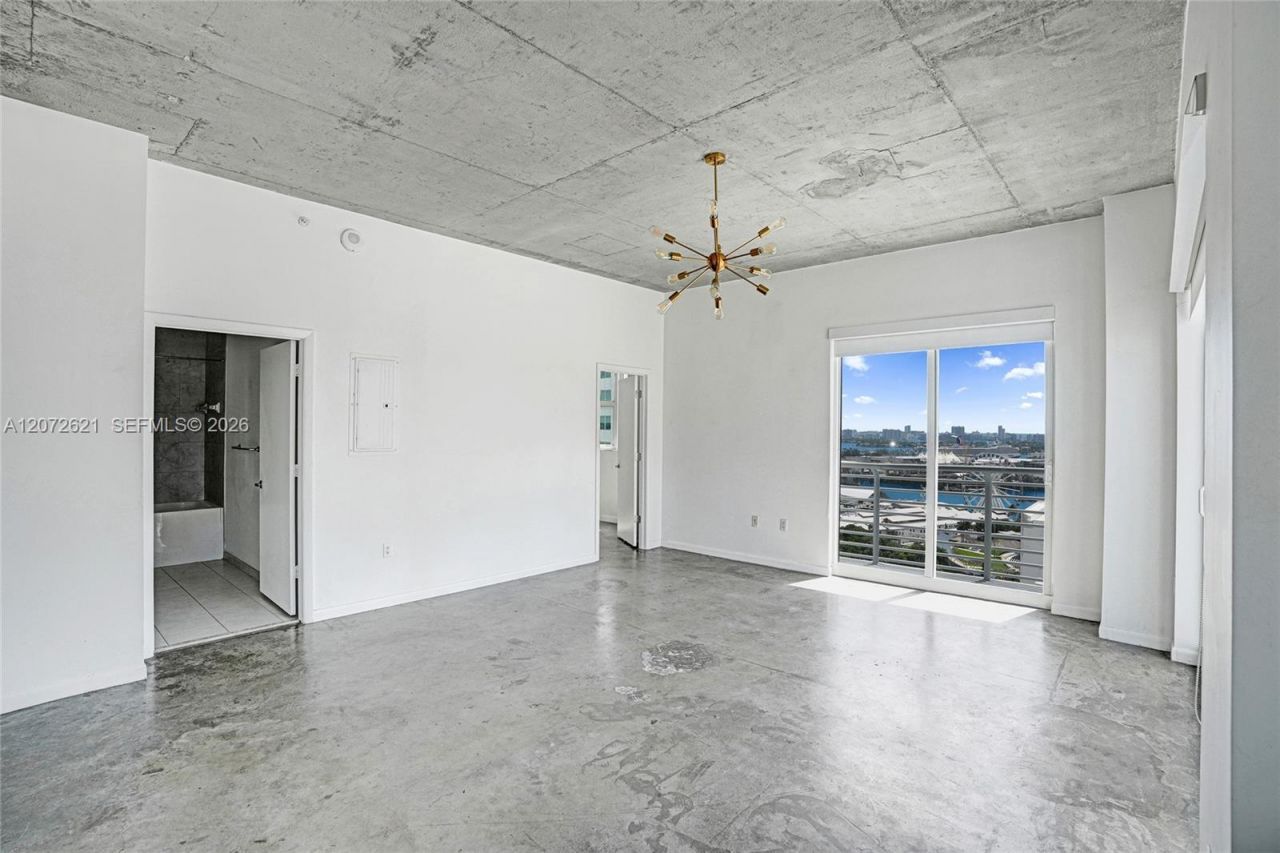 133 NE 2nd Ave , Unit 2302, Miami, FL 33132 Photo