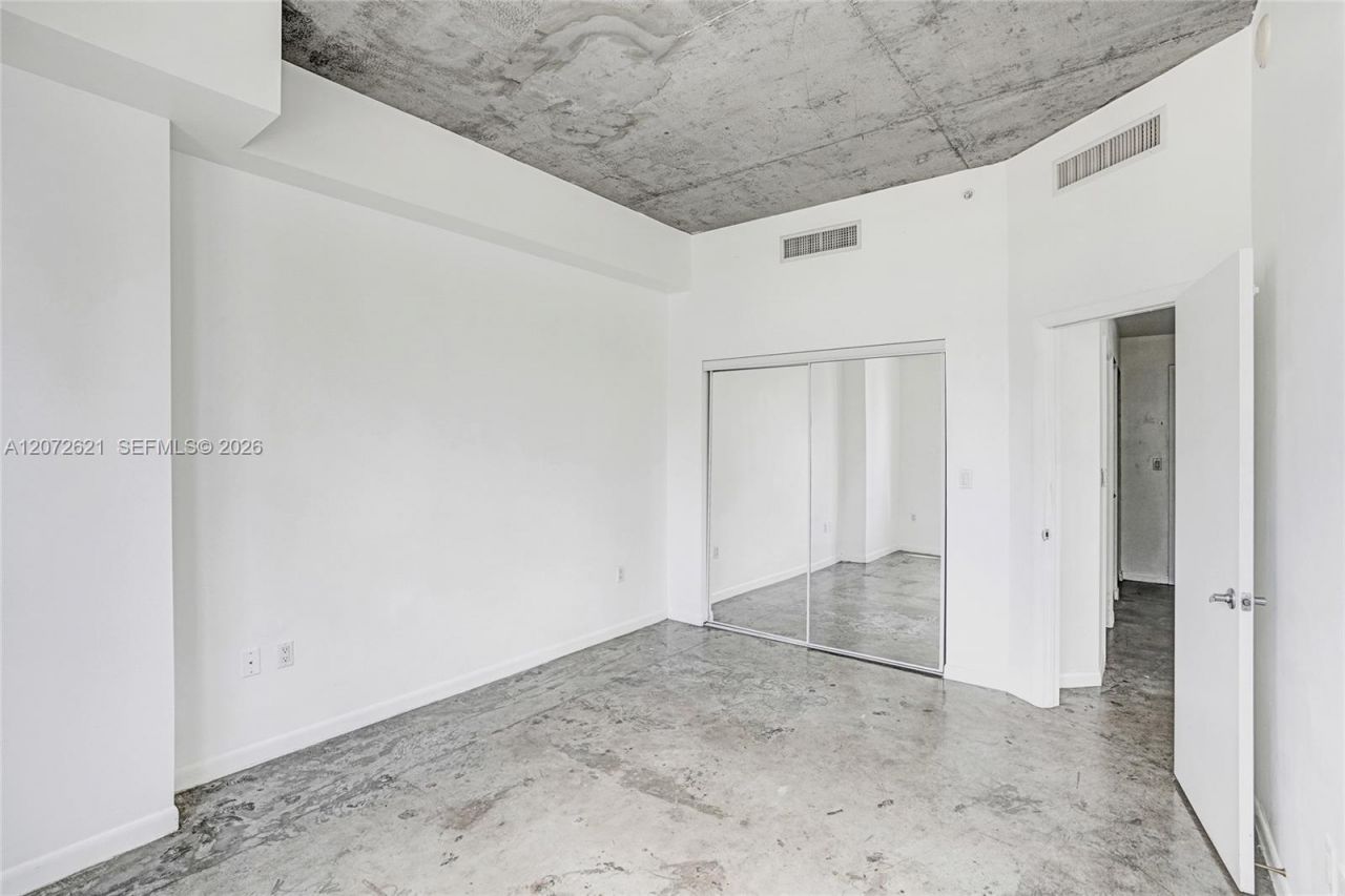133 NE 2nd Ave , Unit 2302, Miami, FL 33132 Photo