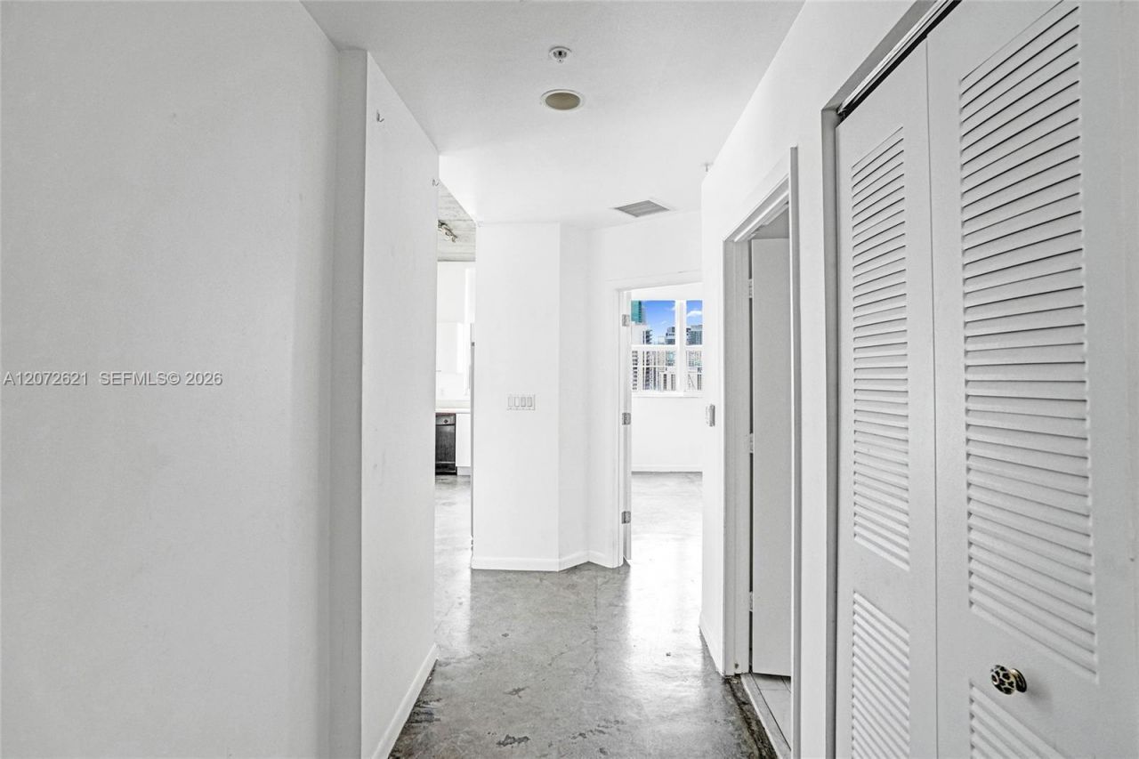 133 NE 2nd Ave , Unit 2302, Miami, FL 33132 Photo