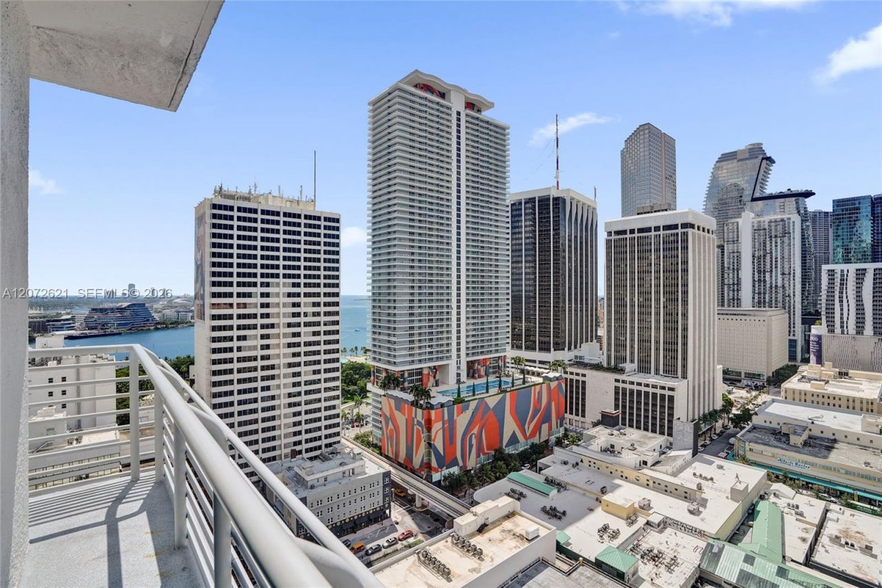 133 NE 2nd Ave , Unit 2302, Miami, FL 33132 Photo